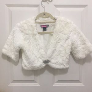 Faux fur shrug-Vintage look